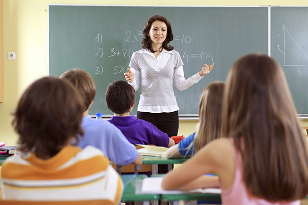 Poemas sobre profesores-asignaturas y clases de primaria: cortas, hermosas y conmovedoras hasta las lágrimas