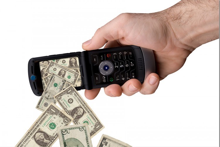 teléfono y dinero