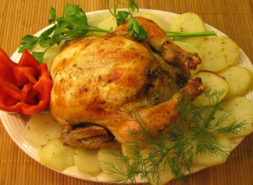 Apetitoso pollo en el horno