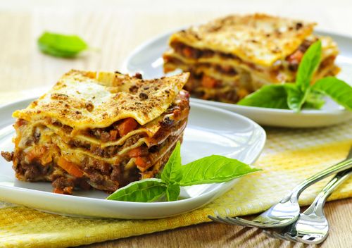 Deliciosa y rápida cena festiva el 23 de febrero, lasaña con setas
