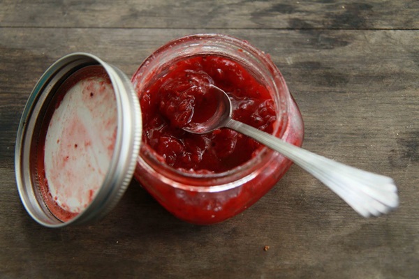 Mermelada de grosella roja - recetas para el invierno