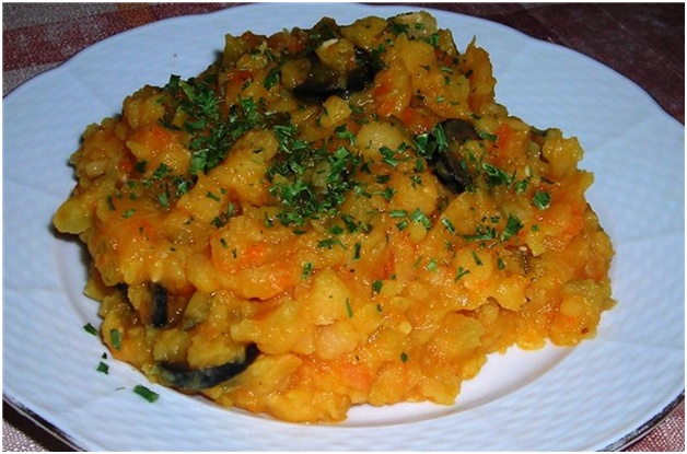 un plato de gachas de avena