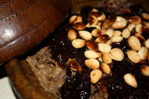 Receta de carne con ciruelas pasas en multivark - paso a paso con la foto