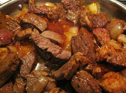 Goulash de carne con patatas