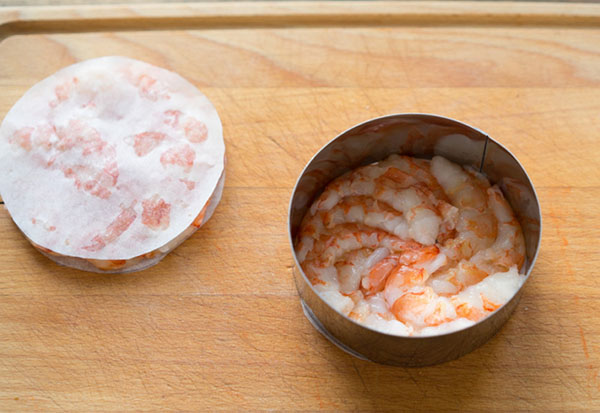 Idea para el almuerzo: mini pizza picante con gambas