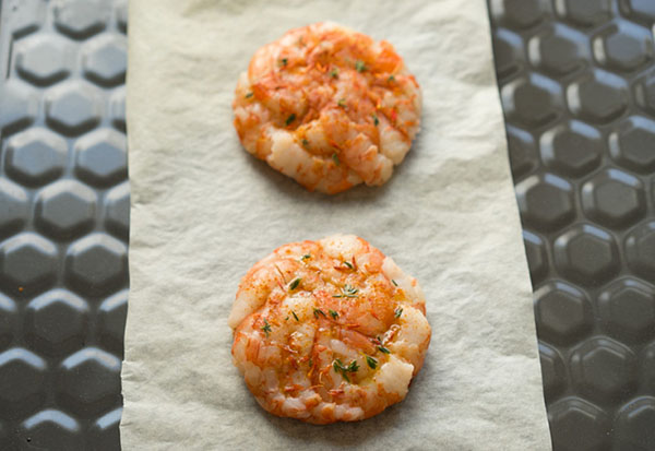 Idea para el almuerzo: mini pizza picante con gambas