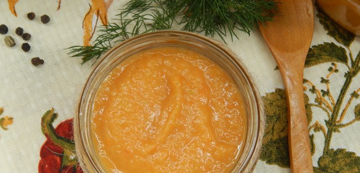 Huevas de caviar para el invierno