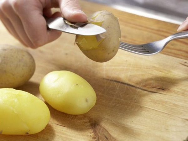 Cómo cocinar rebozuelos en una sartén