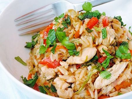 Cómo cocinar un delicioso pilaf con pollo?