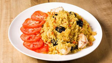 Cómo cocinar un delicioso pilaf con pollo?