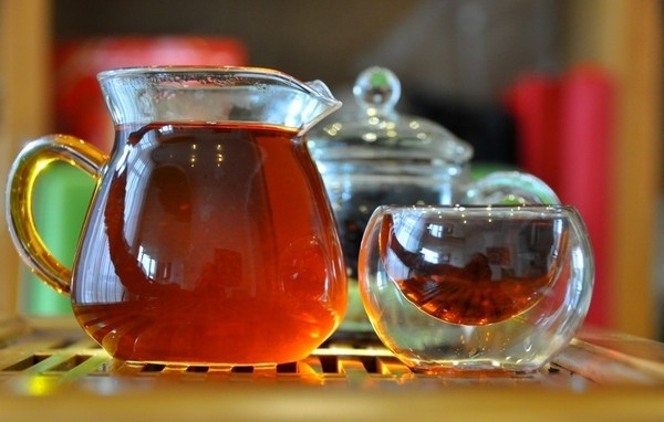 Cómo recolectar, secar y preparar el té Ivan en casa