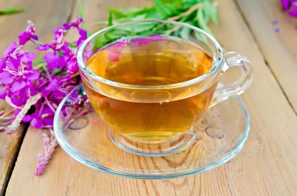 Cómo recolectar, secar y preparar el té Ivan en casa