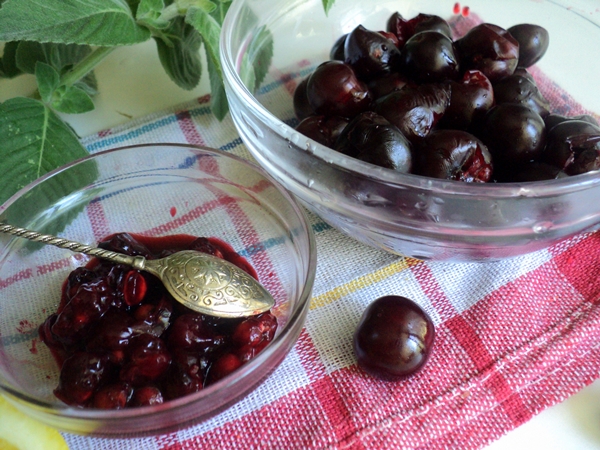 Cómo congelar las cerezas para el invierno