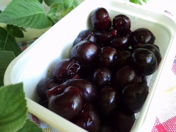 Cómo congelar las cerezas para el invierno