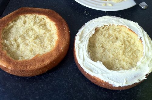 La receta para un cupcake delicioso e inusual en un multivark - paso a paso con la foto