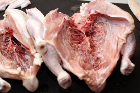 Una receta clásica para un delicioso pollo de tabaco Una receta clásica para un delicioso pollo de tabaco