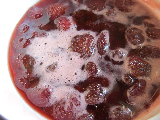 La receta de las fresas en su propio jugo