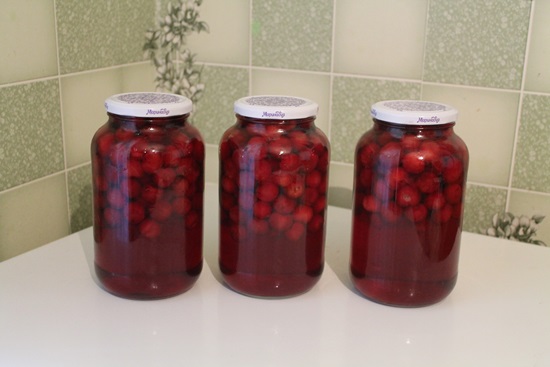 Compota fragante de cereza para el invierno - receta