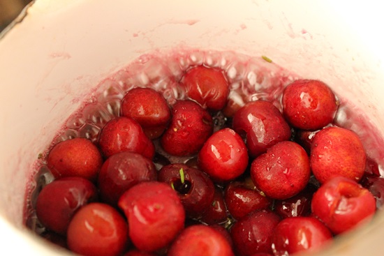 Compota fragante de cereza para el invierno - receta