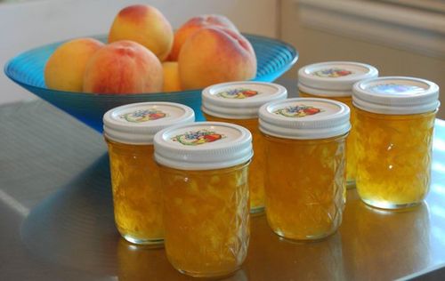 Duraznos en conserva para el invierno, las mejores recetas. Jam, compota, melocotones en el jugo real