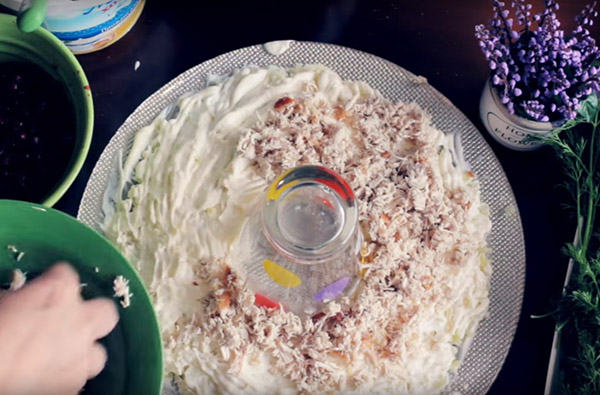 Ensaladas de Año Nuevo - recetas simples, baratas y deliciosas para el Año Nuevo 2017 Cock con foto