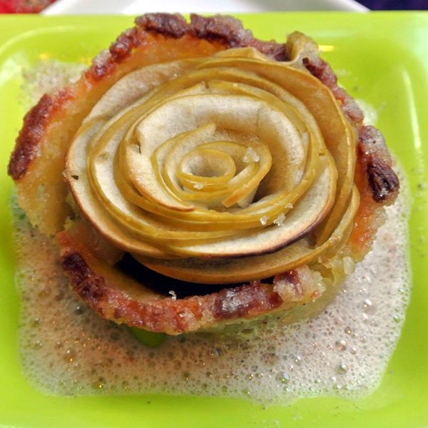Muy sabroso charlotte con manzanas