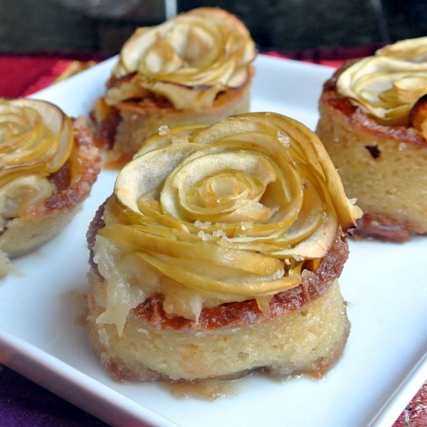 Muy sabroso charlotte con manzanas