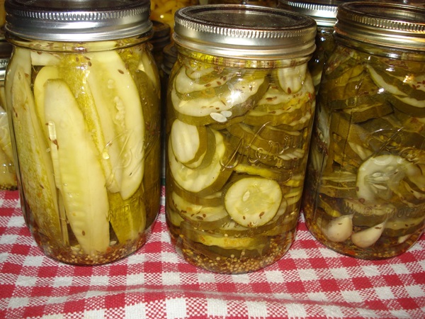 Recetas simples para la conservación de pepinos para el invierno sin vinagre