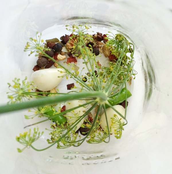 Sabrosos pepinos con ajo para el invierno
