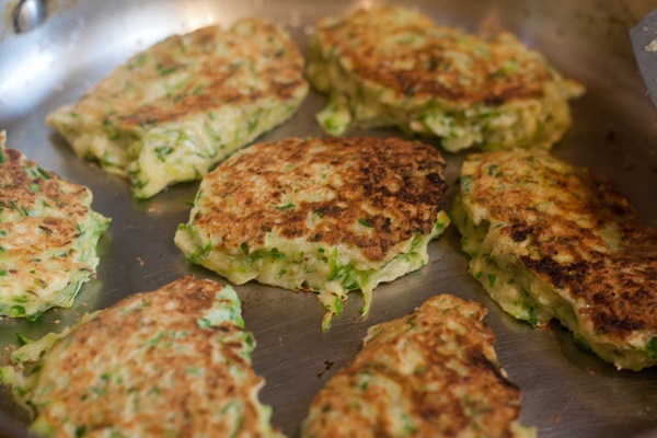 Deliciosos panqueques de calabacines en recetas rápidas