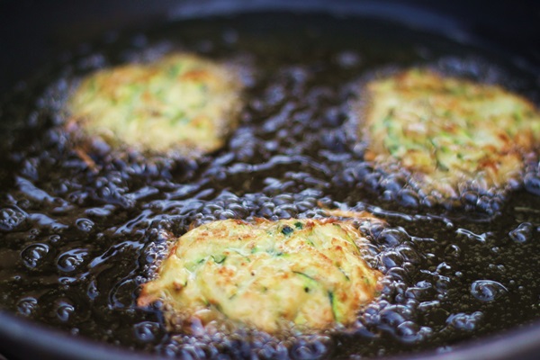 Deliciosos panqueques de calabacines en recetas rápidas