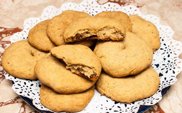 Galletas hechas en casa en el smaltse - ¡un delicioso postre para el té!