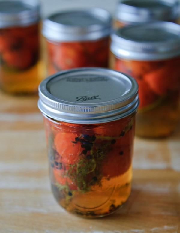 Tomates en gelatina para el invierno - recetas con cebolla, sin esterilización. Tomates en vinagre cosechados en gelatina para el invierno