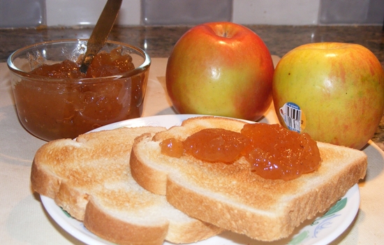 Mermelada de frutas de manzanas para el invierno en el multivark: receta de fotos para mermelada de manzana