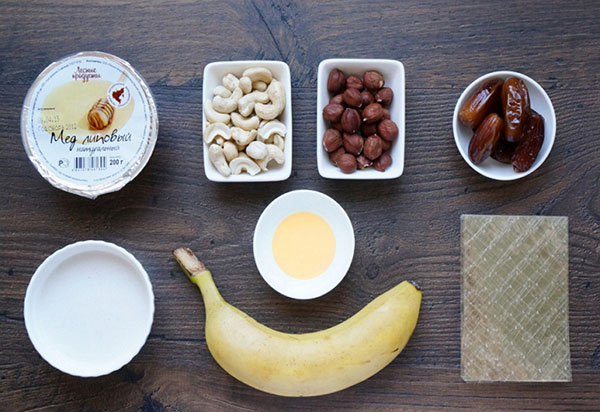 Una receta simple: una magdalena de nuez y miel perezosa sin hornear