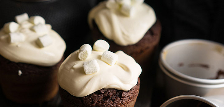 Una receta simple: magdalenas festivas de chocolate con ganash