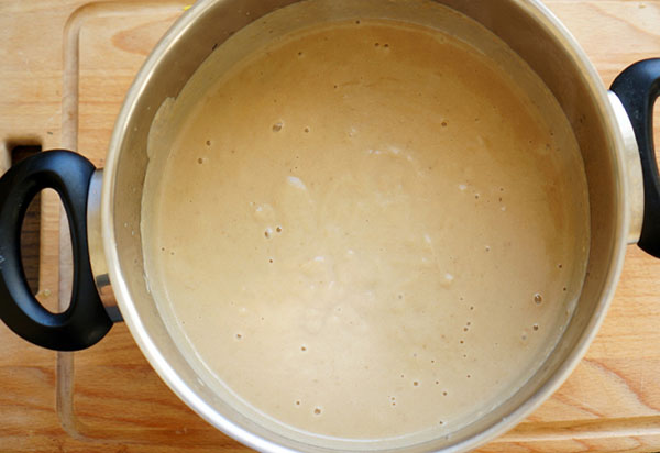 Una receta simple: sopa cremosa con champiñones