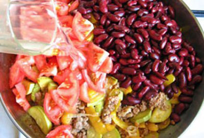 Estofado de calabacín - sabroso, útil, barato