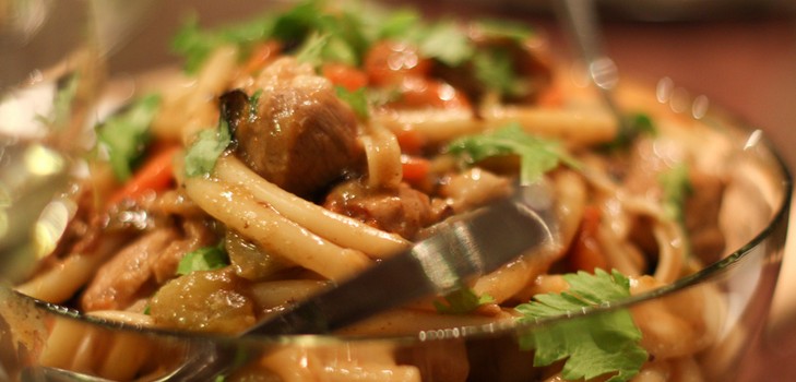 Pasta con cerdo