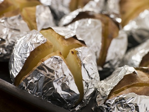 Cómo cocinar deliciosas patatas al horno