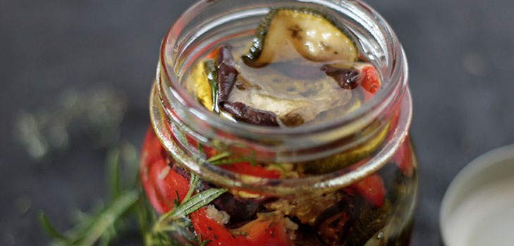 Las ensaladas de calabacín para el invierno son rápidas y sabrosas: recetas con fotos paso a paso