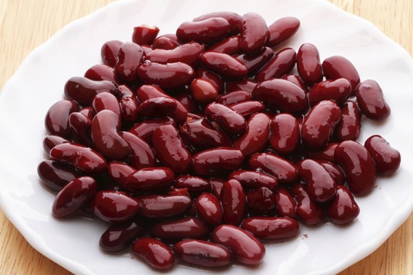 Ensalada con frijoles enlatados: recetas deliciosas y simples 