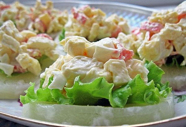 Ensaladas para el nuevo año 2016 con una foto: simple y delicioso. Ensaladas para el nuevo año 2016, recetas para el menú de Año Nuevo