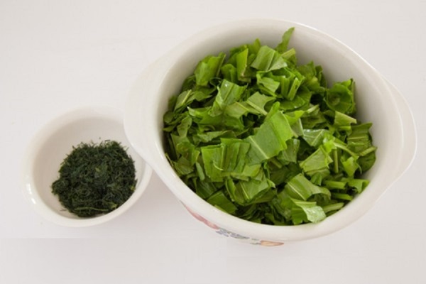 Sopa verde de acedera