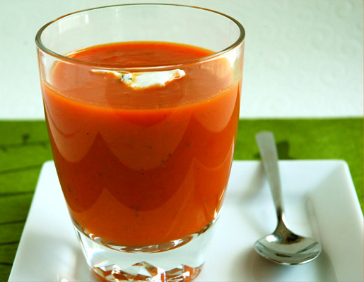Jugo de tomate para el invierno