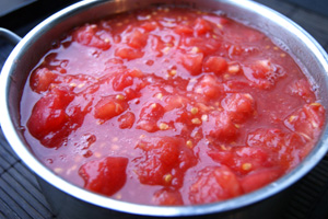 Jugo de tomate para el invierno