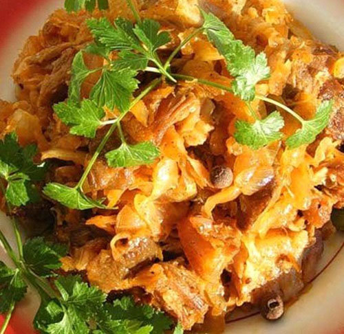 Repollo estofado con champiñones