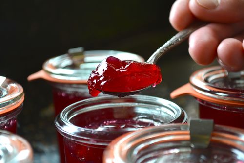 Mermelada de grosella roja con plátanos