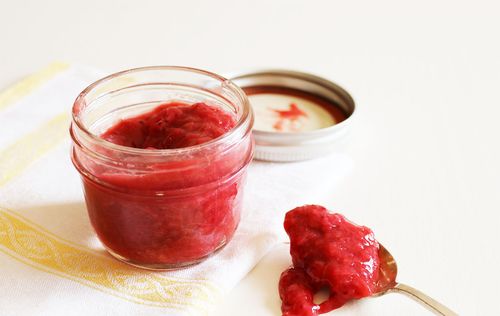 Mermelada de ruibarbo con kiwi para diabéticos