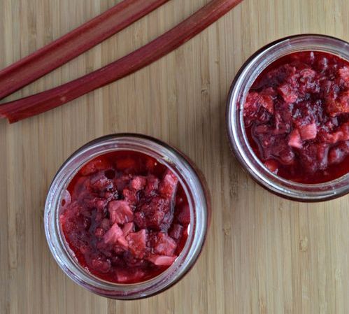 Mermelada de ruibarbo con cerezas